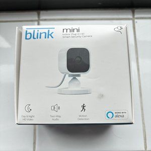 BLINK Mini Compact Indoor Smart Security Camera